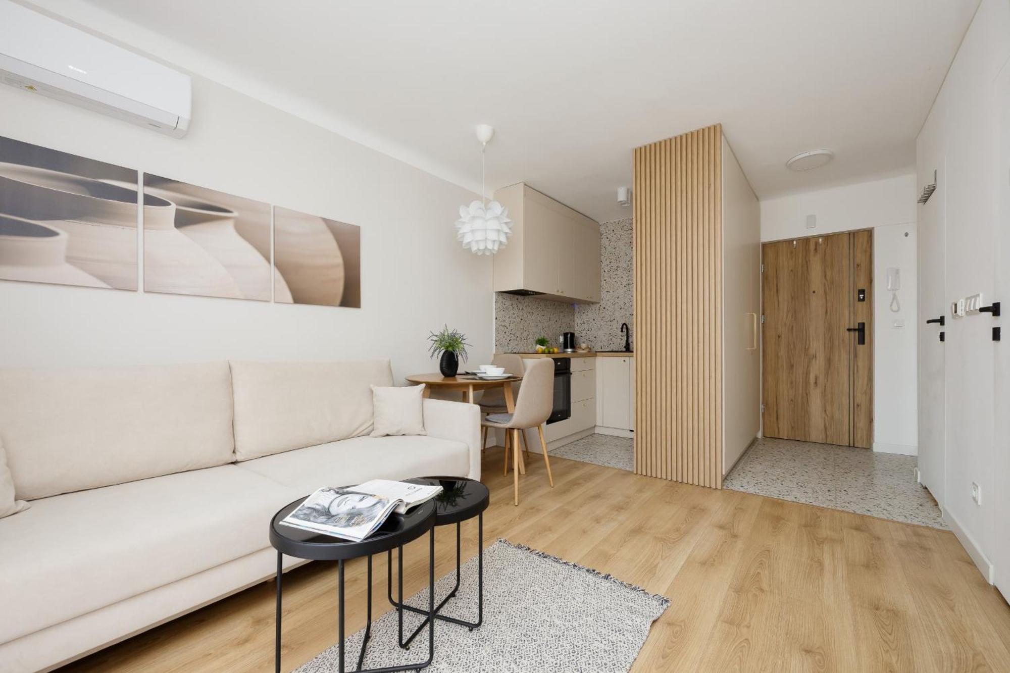 Pereca Stylish & Air Conditioning By Rent Like Varsovia